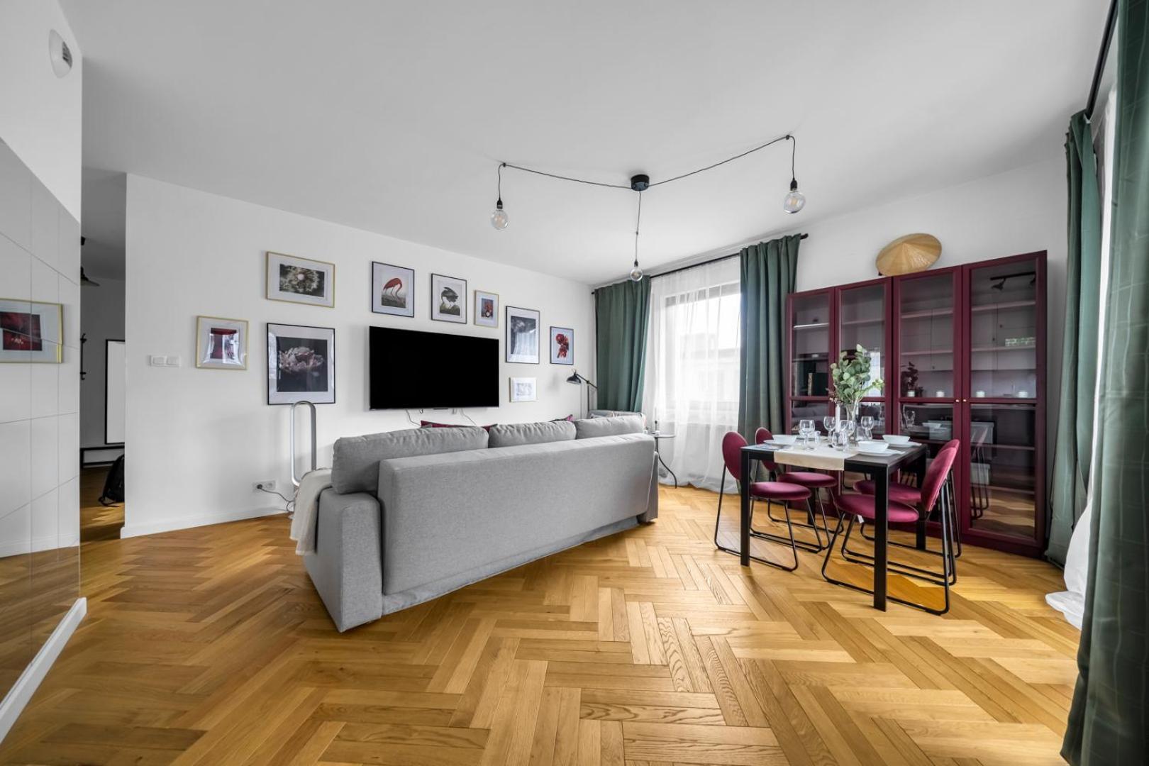 Skierniewicka Apt - Parking, Workspace, Balcony - By Rentujemy Varsovia Exterior foto
