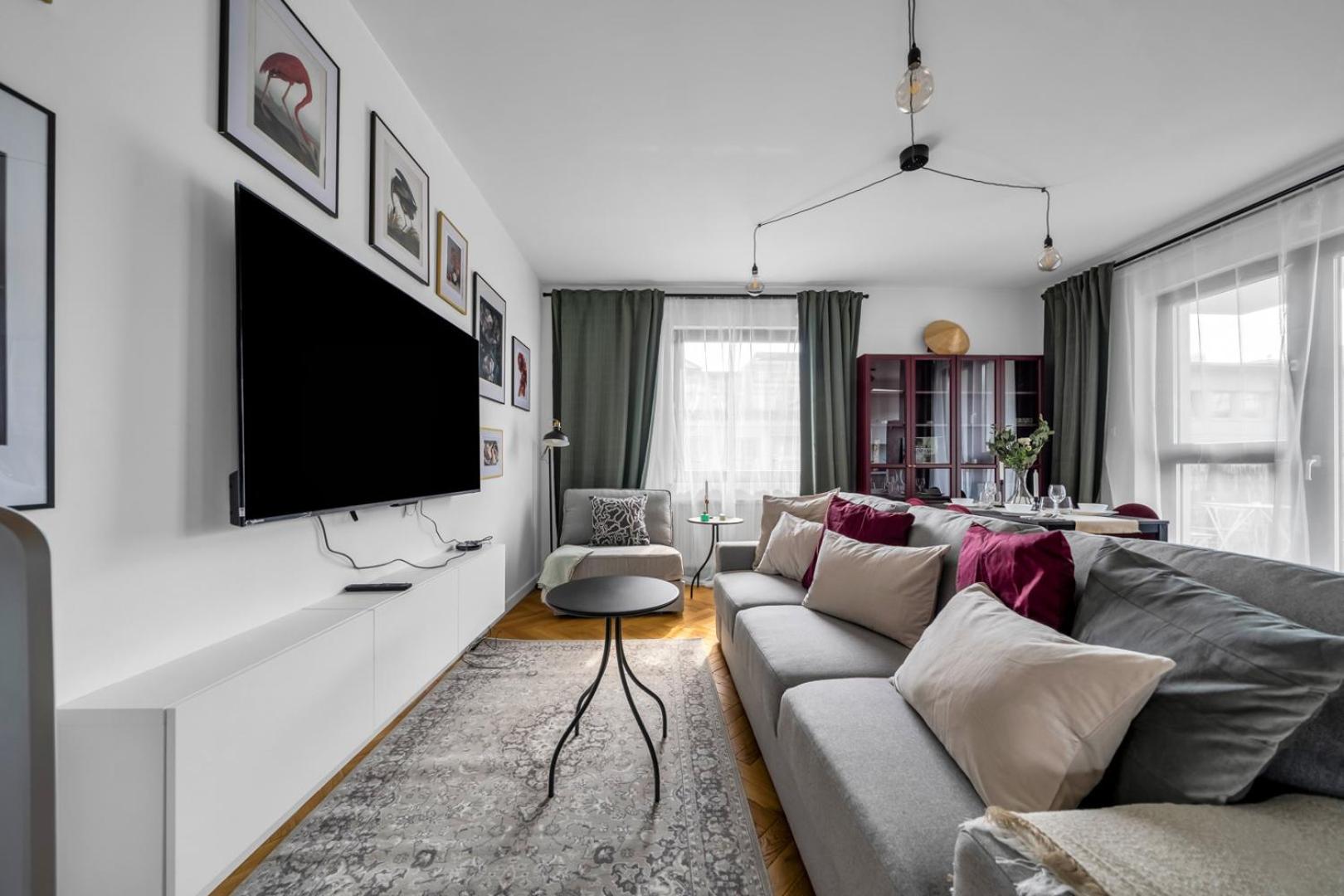 Skierniewicka Apt - Parking, Workspace, Balcony - By Rentujemy Varsovia Exterior foto